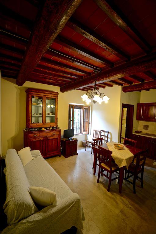 Maison d'hôtes La Spiga D'Oro à Pozzo  Extérieur photo