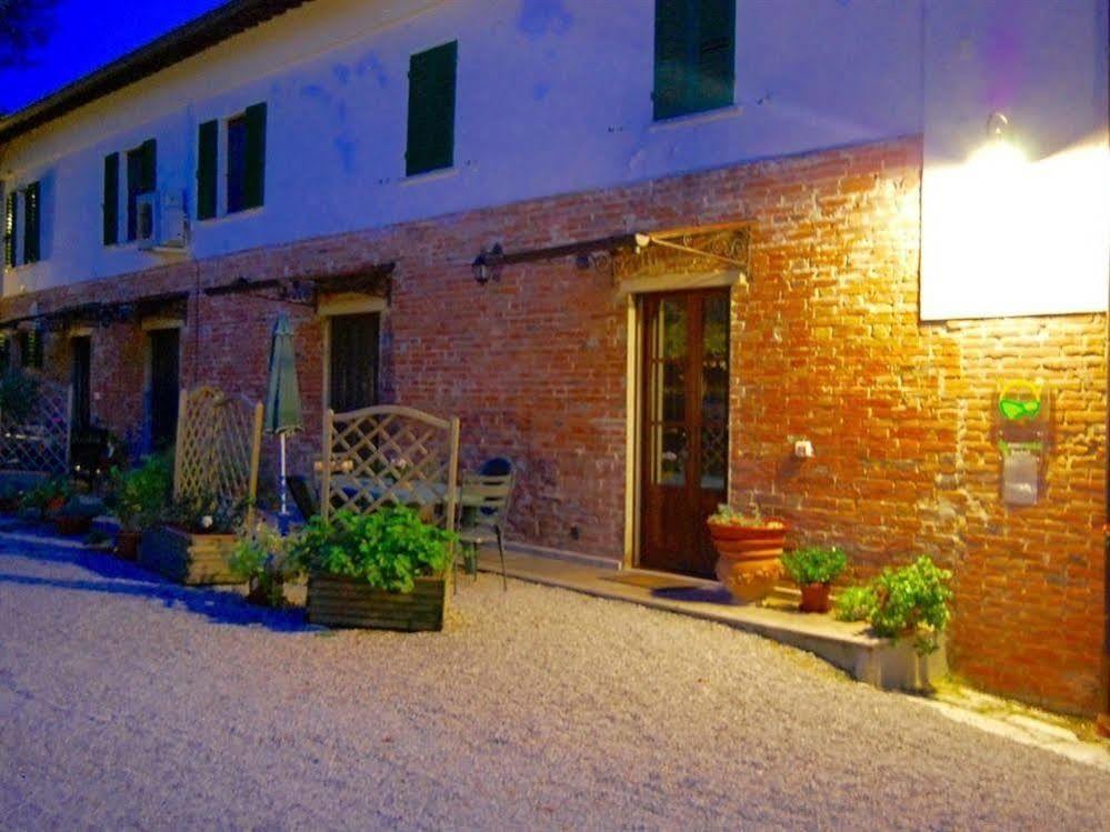 Maison d'hôtes La Spiga D'Oro à Pozzo  Extérieur photo